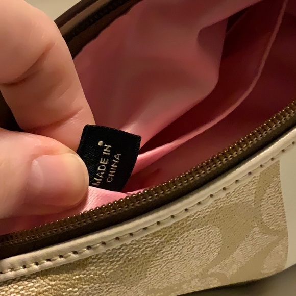 Y2K NWOT Authentic signature Coach bag - Picture 7 of 7